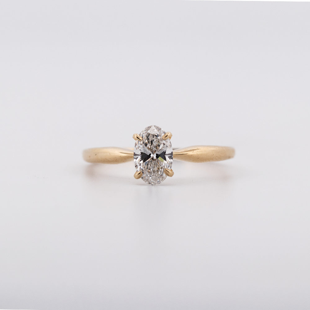 Anillo Corte Oval