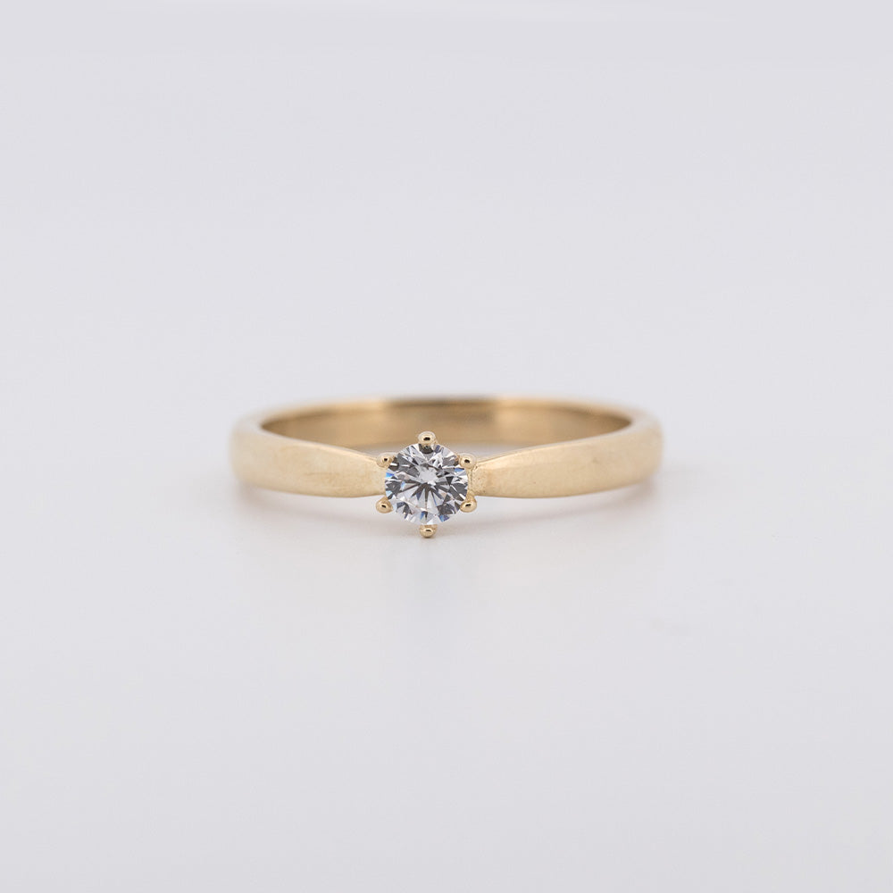 Anillo solitario