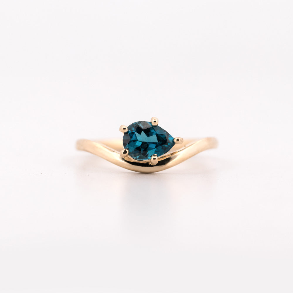 Anillo Teodora